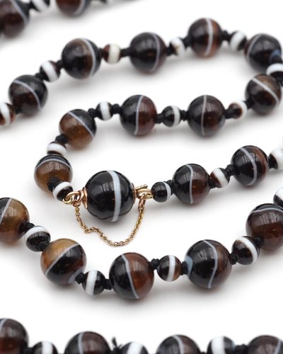 Sautoir ancien agate rubanée, fermoir en or 14k, collier de deuil, agate noire, onyx, bijoux anciens