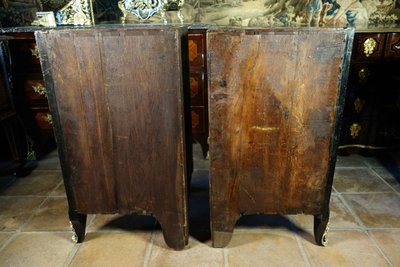 Pair of European varnish corner blocks stamped Foureau
