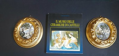 Castelli 18th century two oval earthenware animated landscapes