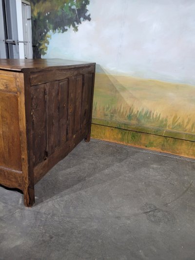 Geschnitzte Anrichte aus Eiche