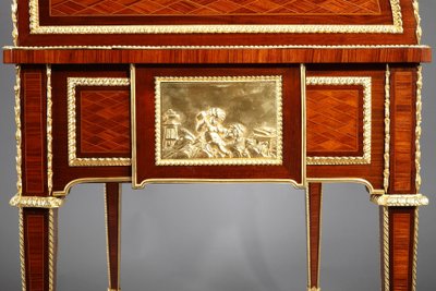 Secrétaire à cylindre d'après un modèle de Riesener attribué à la Maison Beurdeley