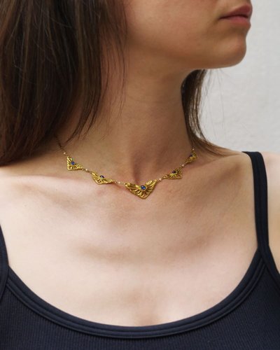 Collana Art Nouveau in oro 18 carati con zaffiri, collana con drappeggio, zaffiri Verneuil, gioielli Art Nouveau, fiore