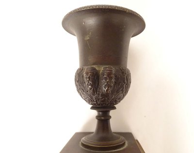 Pair of Empire cassolettes Medici vases bronze angelot Cupid torch 19th century