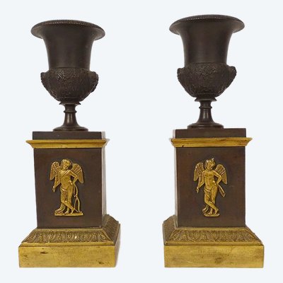Pair of Empire cassolettes Medici vases bronze angelot Cupid torch 19th century