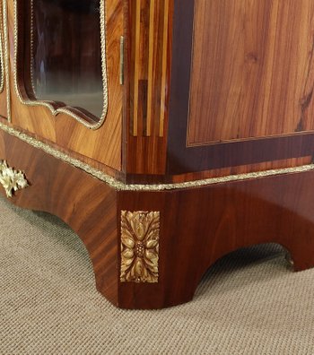 Small Precious Wood Display Case in the Louis XIV style, Napoleon III period - 1850