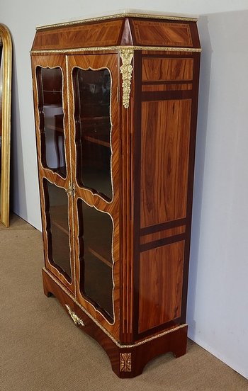 Small Precious Wood Display Case in the Louis XIV style, Napoleon III period - 1850