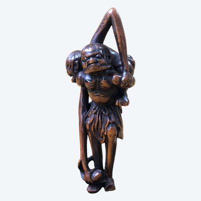JAPON ancien netsuke en buis figurant ASHINAGA TENAGA