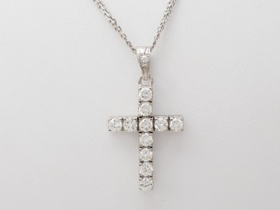 Collana Vintage Cross in oro bianco e diamanti