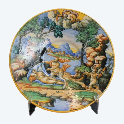 Cup with Zeus as satyr