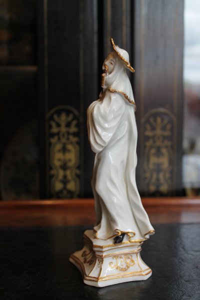 Statuette of Saint Teresa of Avila