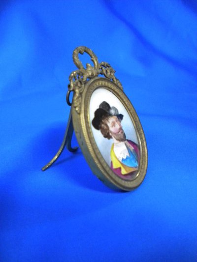 Porcelain Medallion Brass Mount