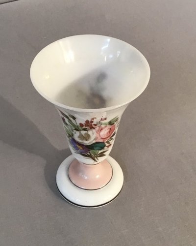 Vaso opalino, fine XIX secolo