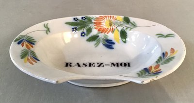 Lunéville 19th century earthenware beard dish