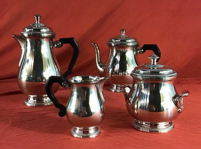 Tea and Coffee Set In Silver Plated Metal Mid 20th Century