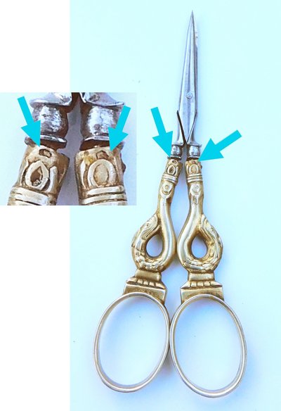 Sewing set in late 19th century vermeil with snake motif scissors thimble