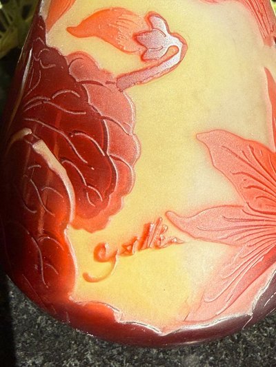 Emile Gallé: vaso di ciclamini