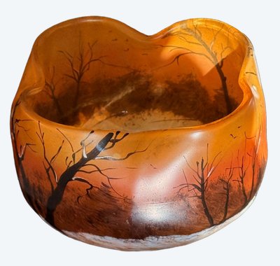 Legras: magnificent four-lobed bowl with snowy decor