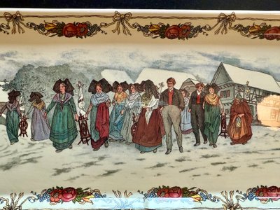 RARE SARREGUEMINES OBERNAI, CAKE DISH, with the mark LOUX-UTZSCHNEIDER et CIE