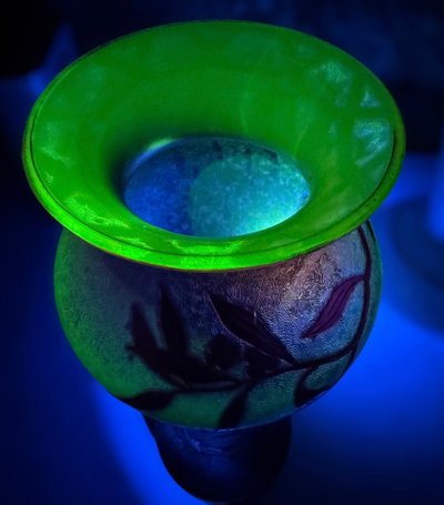 Baccarat - Art Nouveau crystal and ouraline vase decorated with summer mimosas.