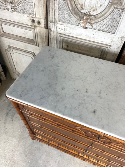 Commode style faux bambou circa 1880