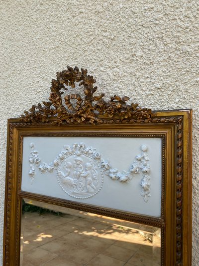 Specchio sovramantello in stile Luigi XVI in legno dorato con foglia d'oro, 74x150cm