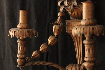 Pair of sconces with gilded wrought-iron flowers, Italy, late 18th c.