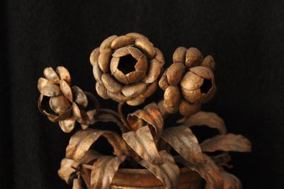 Pair of sconces with gilded wrought-iron flowers, Italy, late 18th c.
