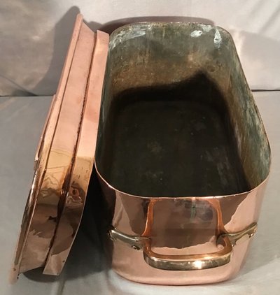 Grande daubière in rame del XIX secolo