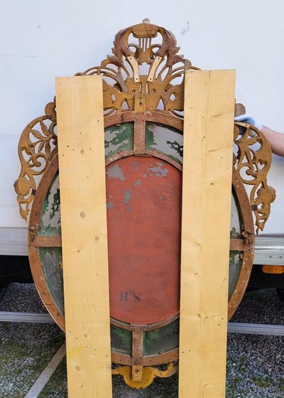 Large oval mirror in gilded wood, Napoleon III, 19th century