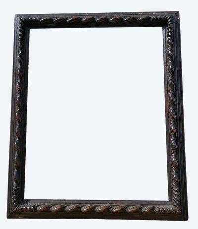 Carved wood frame, 17th century