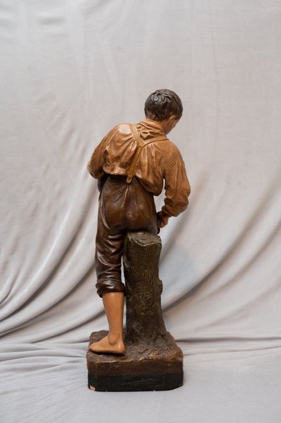 Il ladro di ciliegie, Terracotta di Joseph Le Guluche