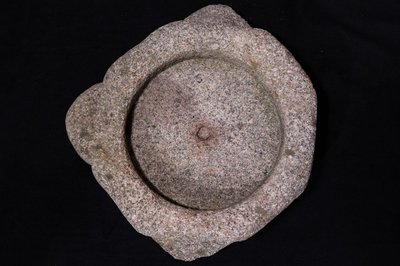 Bénitier En Granit