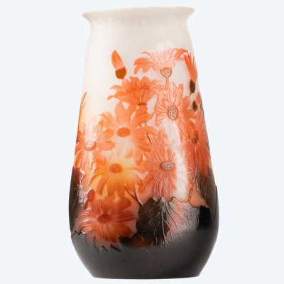 Emile Gallé (1846–1904), multilayered glass vase with daisies, 20th century