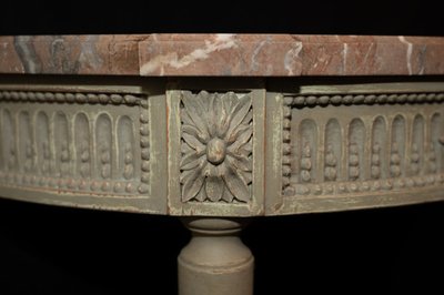 Console in stile Luigi XVI