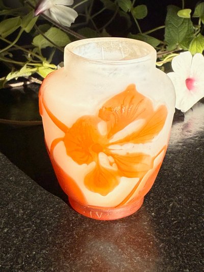 Splendido piccolo vaso di ciclamini di Gallé