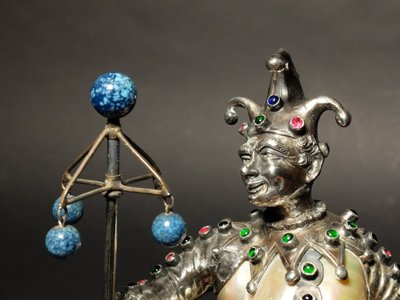 Court jester in mounted shell - Nuremberg, 19th century