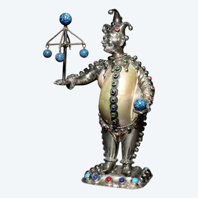 Court jester in mounted shell - Nuremberg, 19th century