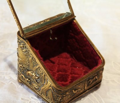 Glass and brass watch holder with hunting scenes, Napoleon III, late 19th century