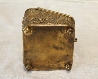 Glass and brass watch holder with hunting scenes, Napoleon III, late 19th century