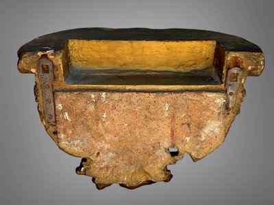 COPPIA DI GRANDI MENSOLE DA PARETE IN LEGNO DORATO E INTAGLIATO DI EPOCA LUIGI XV