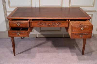 Bureau Plat De Style Louis XVI Et Son Fauteuil
