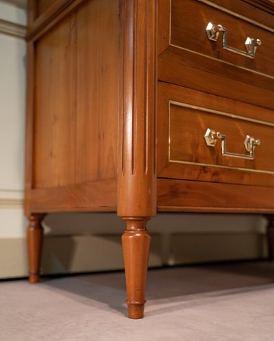 Commode De Style Louis XVI En Merisier