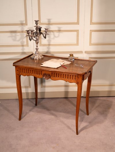 Table à écrire époque Louis XV