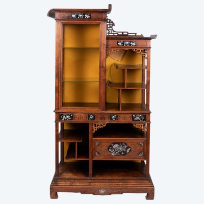 Attribué à Gabriel Viardot (1830-1904), cabinet de collectionneur de style japonisant, XIXe