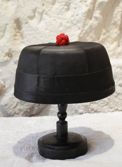 Cappello tradizionale cinese Manchu, inizio XX secolo