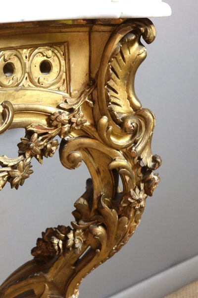 Console en bois doré sculpté style Louis XV époque XIXème