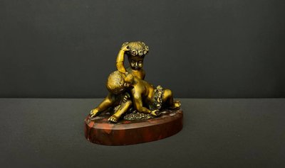 Statuetta in bronzo - Putti che giocano