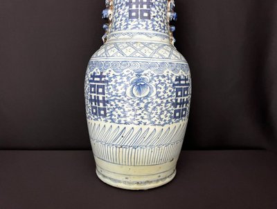 Large Chinese vase in blue and white porcelain - 20th century