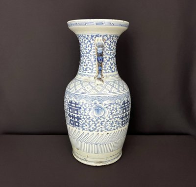 Large Chinese vase in blue and white porcelain - 20th century