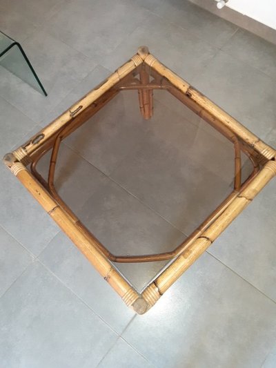 Tavolino vintage in rattan e bambù 1960 / 1970